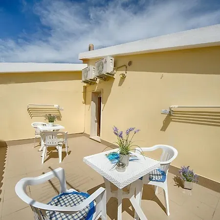 Casa Lucia אולביה