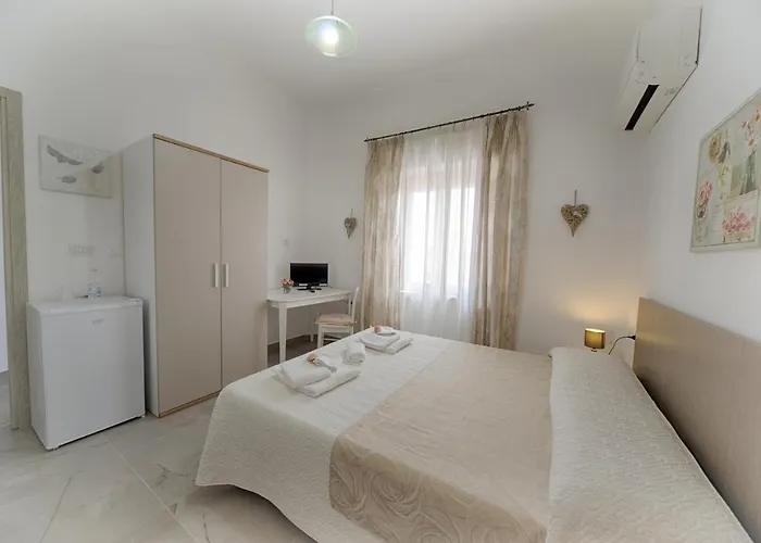 Casa Lucia 3* 올비아