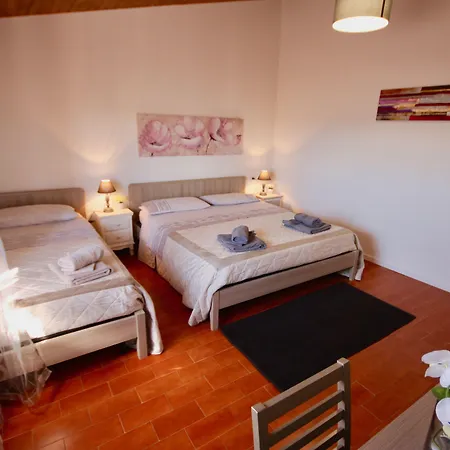 Casa Lucia 게스트하우스 올비아