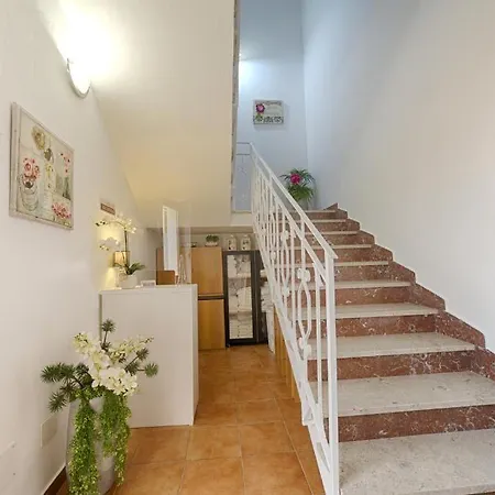 Casa Lucia بيت ضيافة