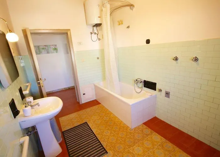 Casa Lucia Maison d'hôtes Olbia